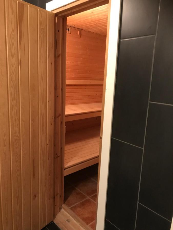 3-Rumslaegenhet I Villa Med Havsutsikt I Bastad Hindbaersvaegen 22 エクステリア 写真
